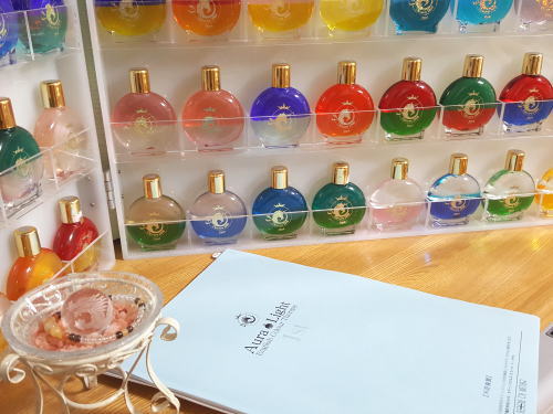 カラーセラピストの講座始まりました♪