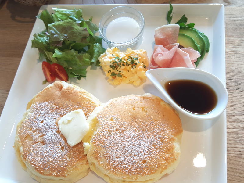 肩の力を抜いて良くしゃべり良く笑う！ヒプノセラピスト女子会♪